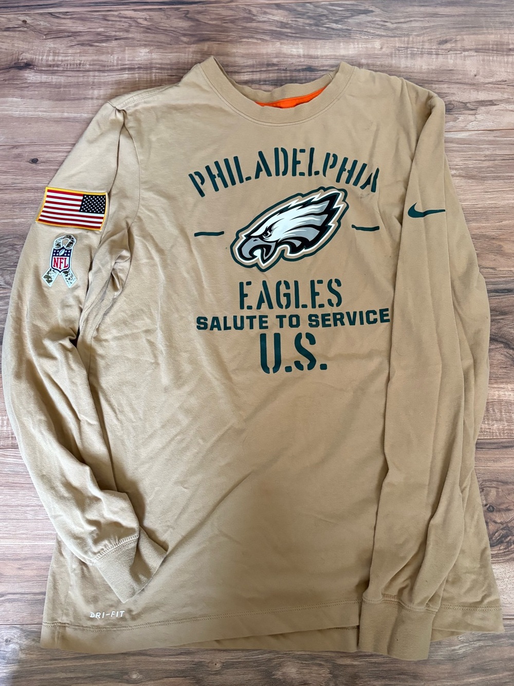 Nike Khaki Philadelphia Eagles Salute to Service Long-Sleeve Tee